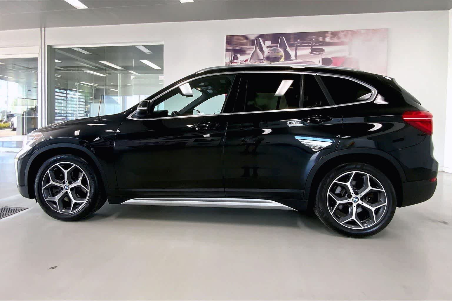 Thumbnail: 2019 BMW X1 - 3