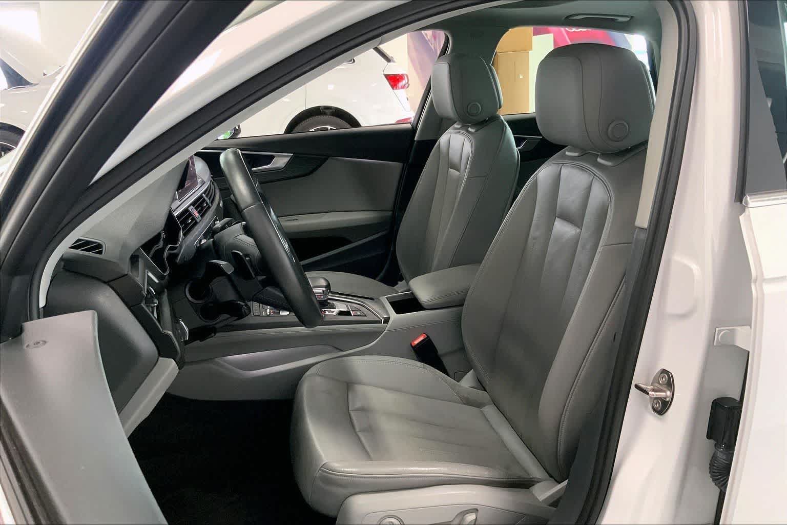 Thumbnail: 2017 Audi A4 - 10