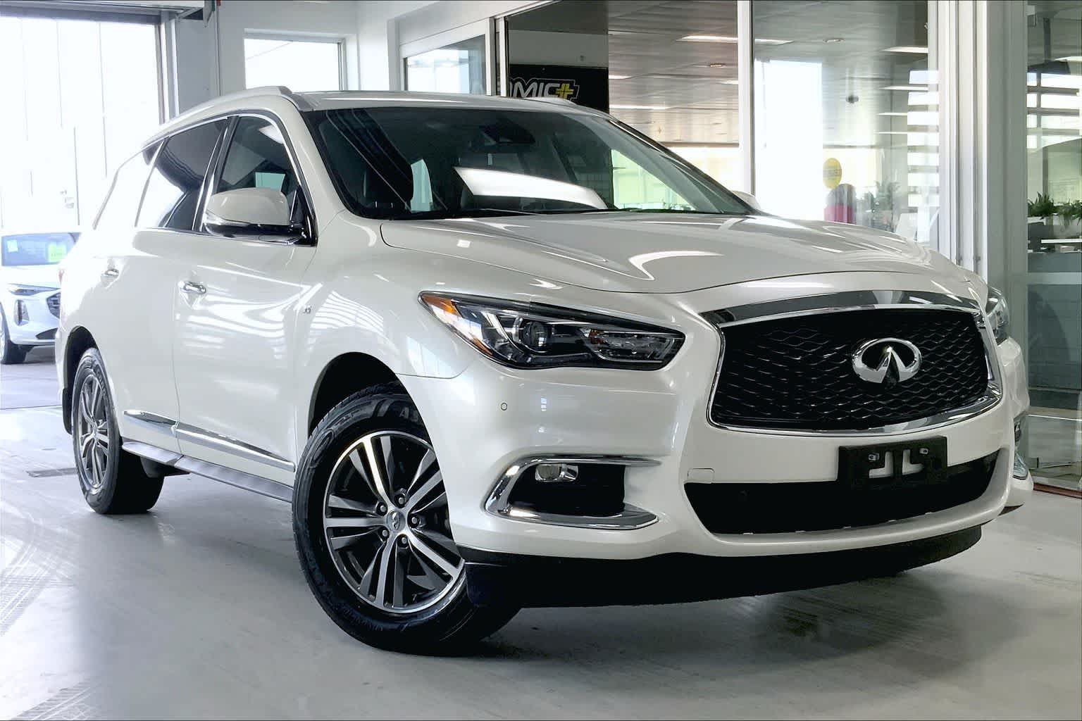 Thumbnail: 2019 INFINITI QX60 - 19