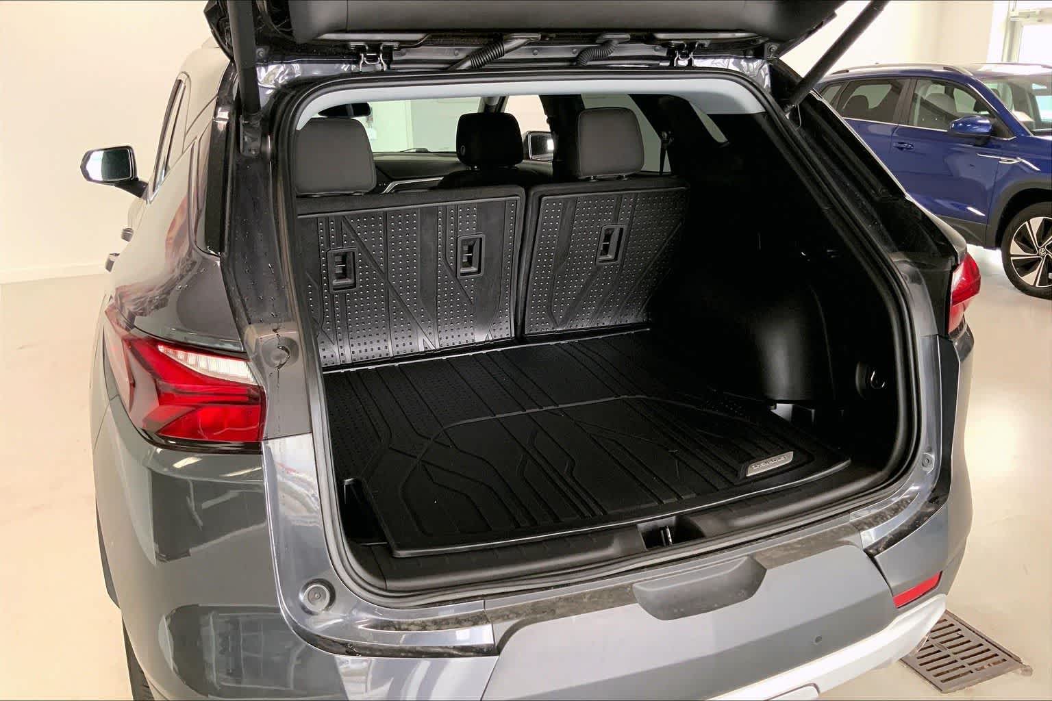 Thumbnail: 2022 Chevrolet Blazer - 17