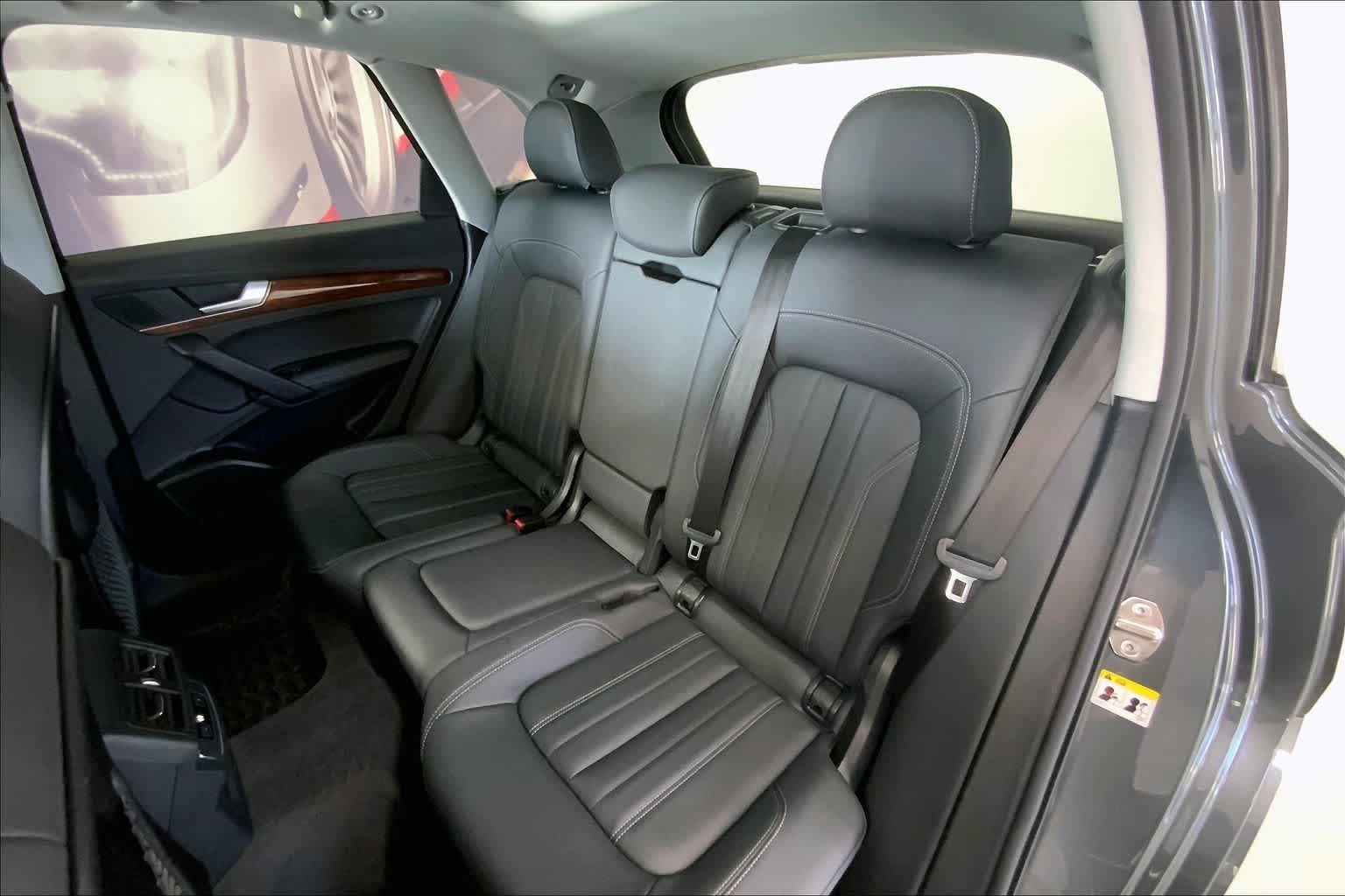 Thumbnail: 2023 Audi Q5 - 26