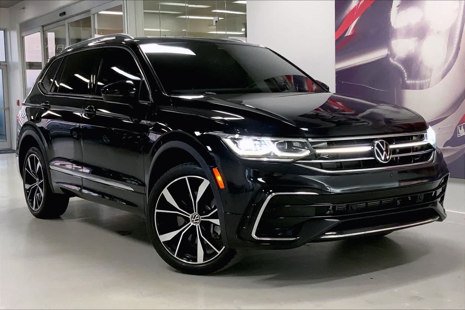 Thumbnail: 2023 Volkswagen Tiguan - 20