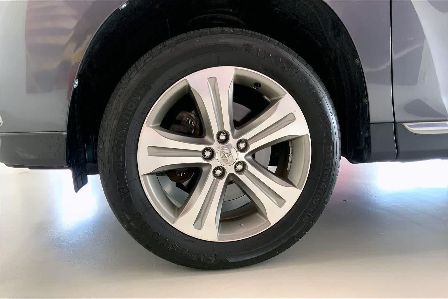 Thumbnail: 2011 Toyota Highlander - 7