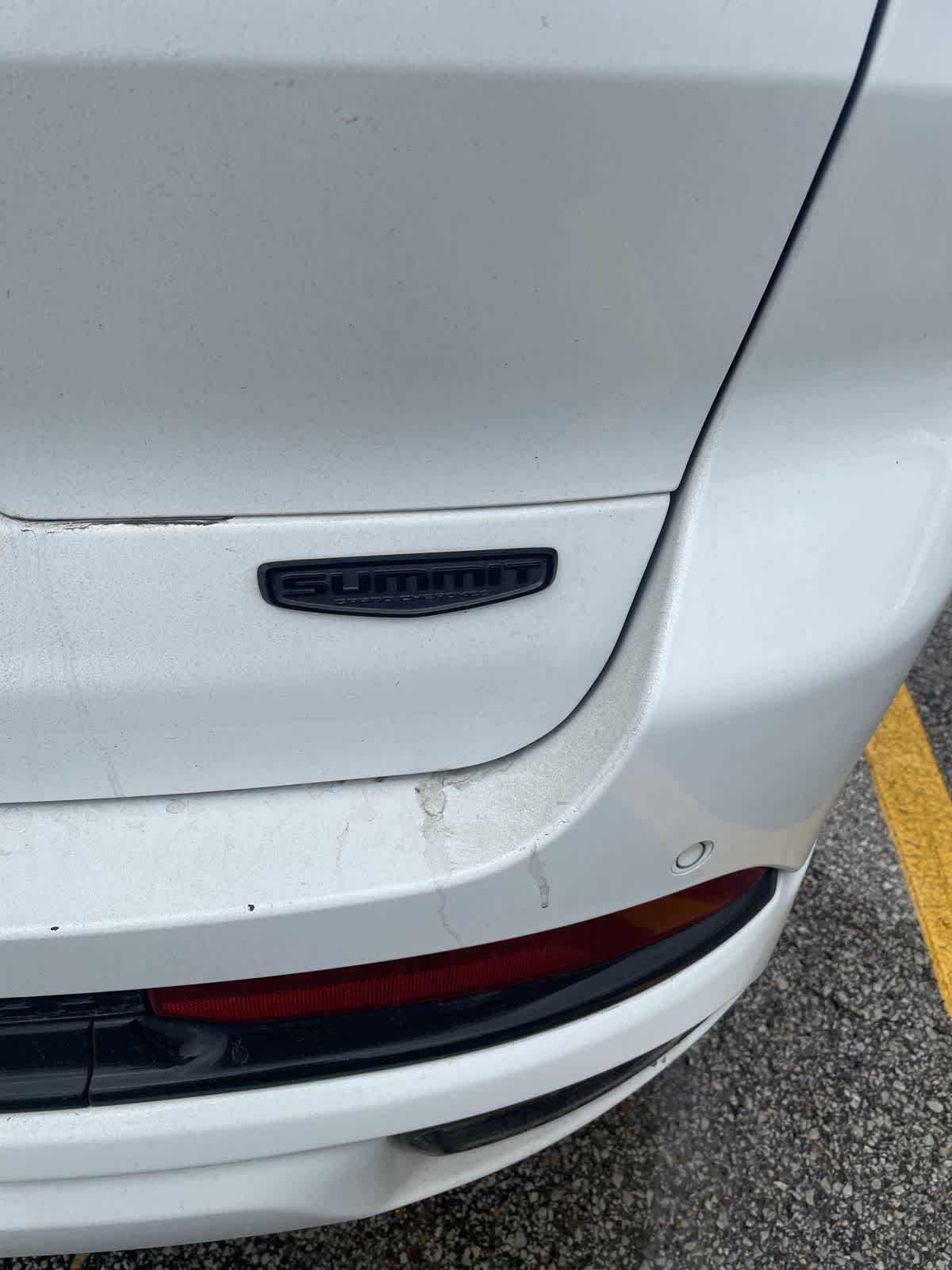 Thumbnail: 2023 Jeep Grand Cherokee - 7