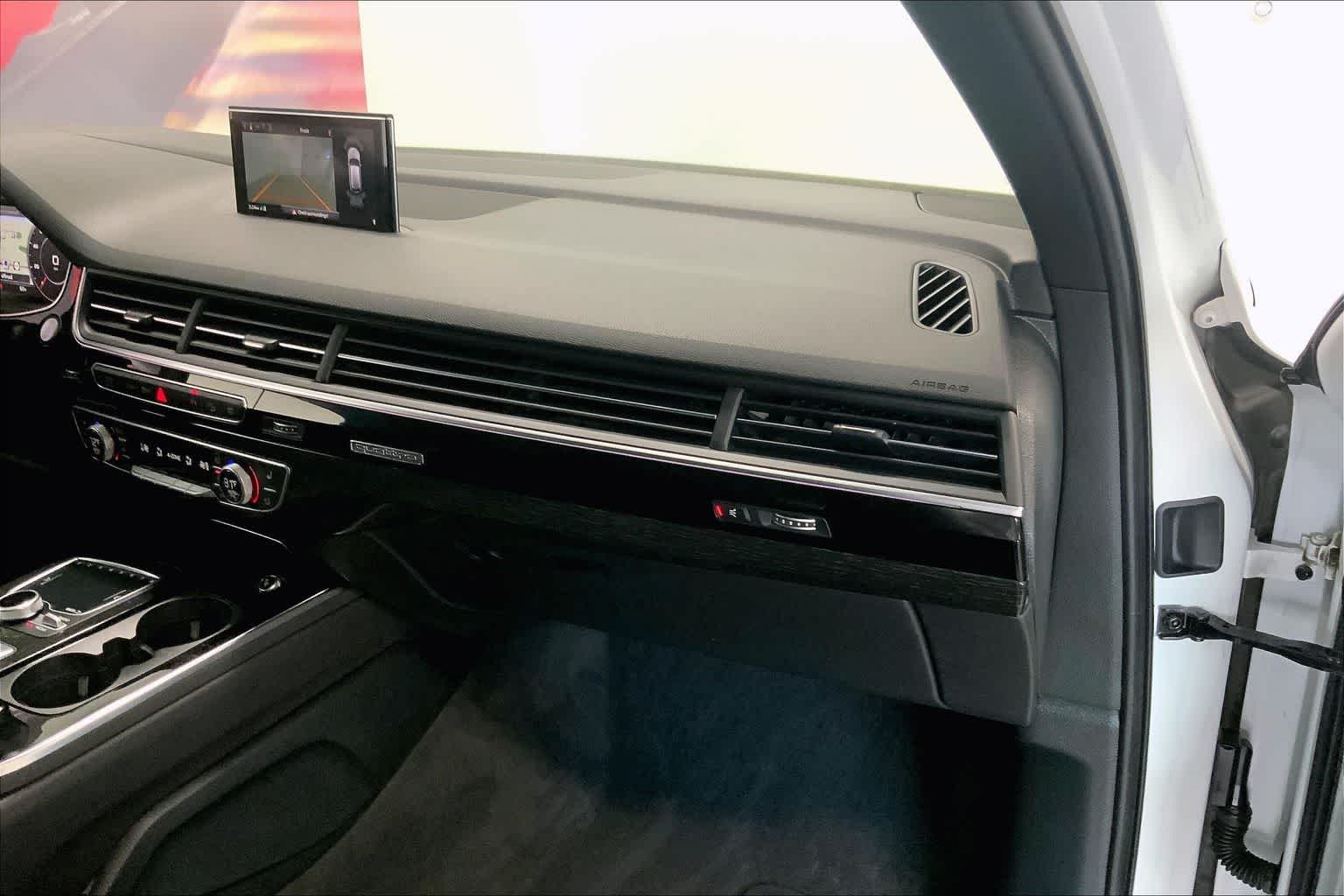 Thumbnail: 2018 Audi Q7 - 21