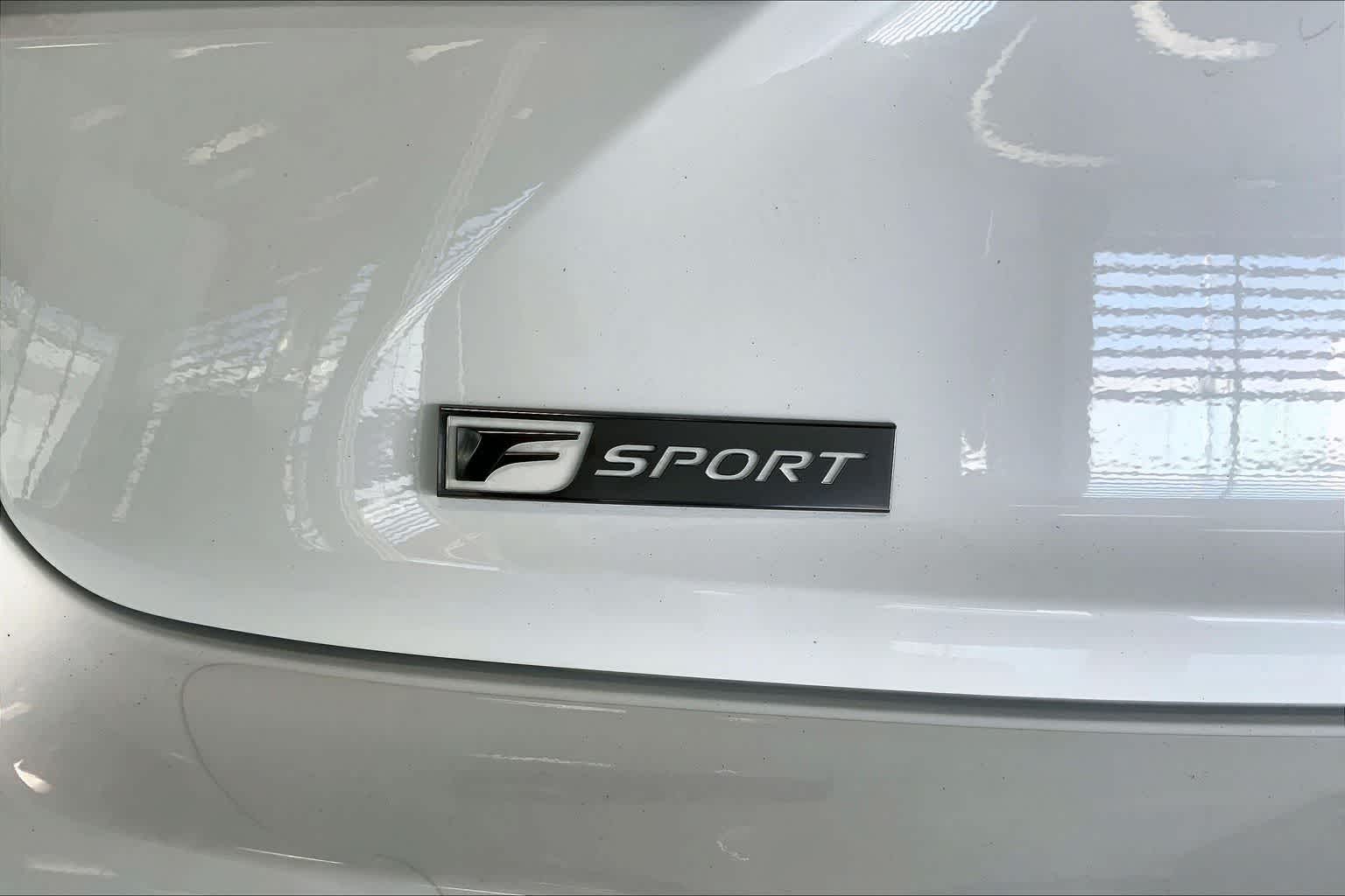 Thumbnail: 2018 Lexus IS - 7