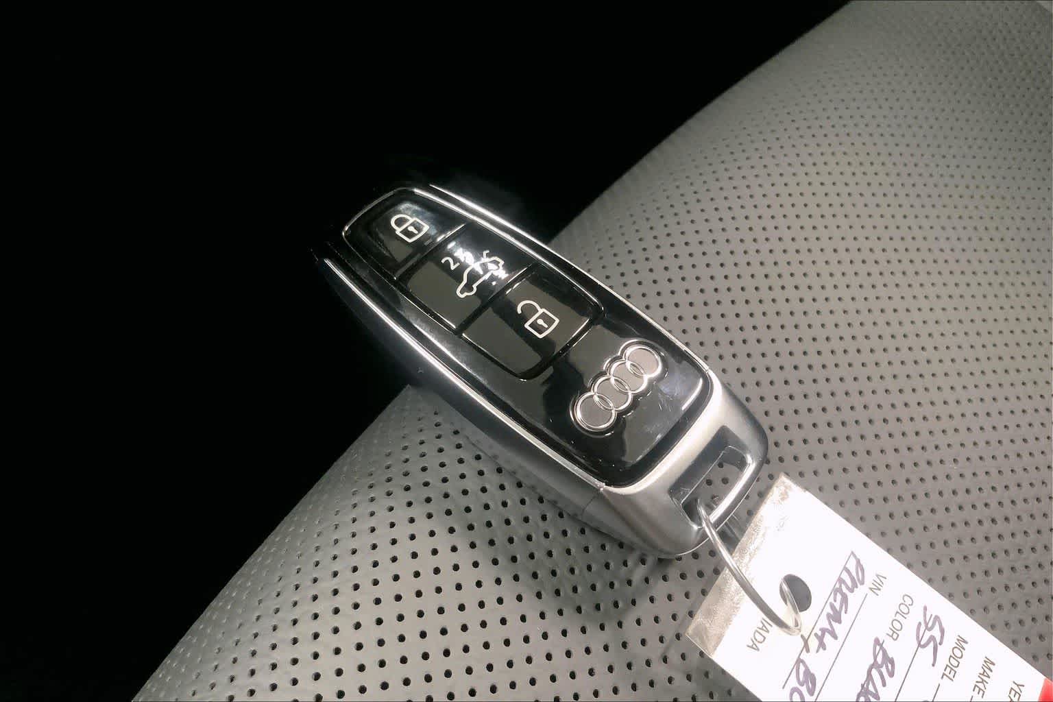 Thumbnail: 2026 Audi Q7 - 19