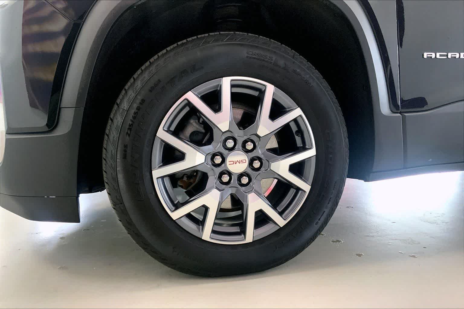 Thumbnail: 2023 GMC Acadia - 7