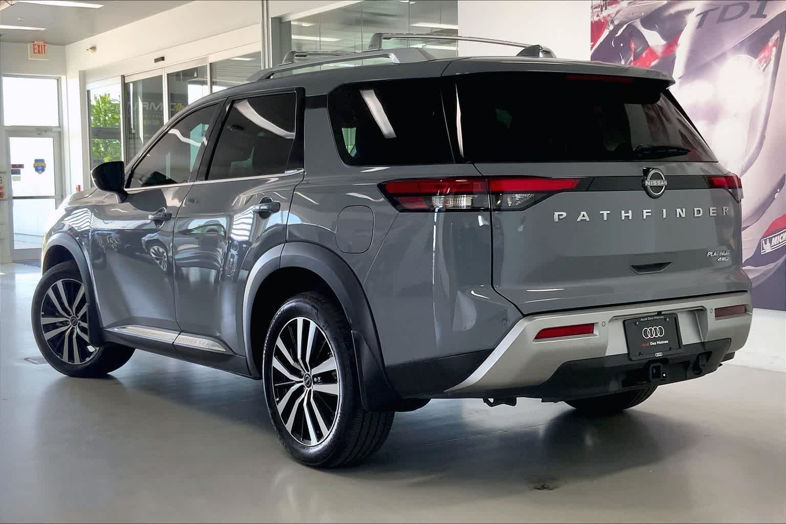 Thumbnail: 2024 Nissan Pathfinder - 4