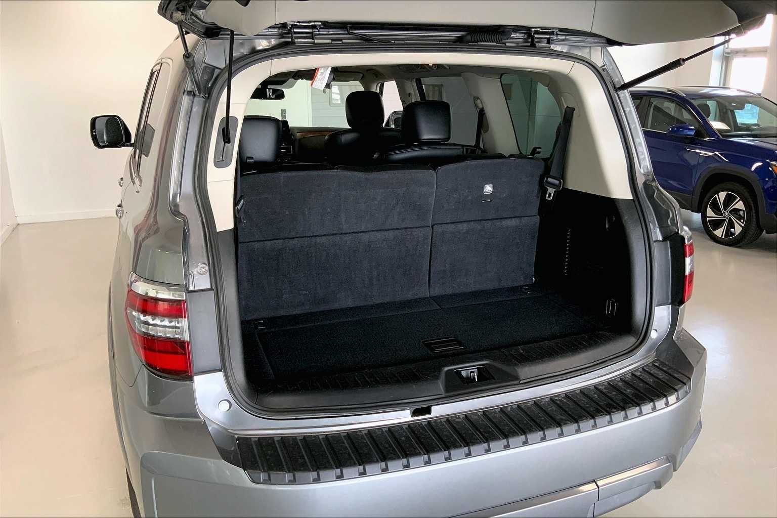 Thumbnail: 2022 Nissan Armada - 16