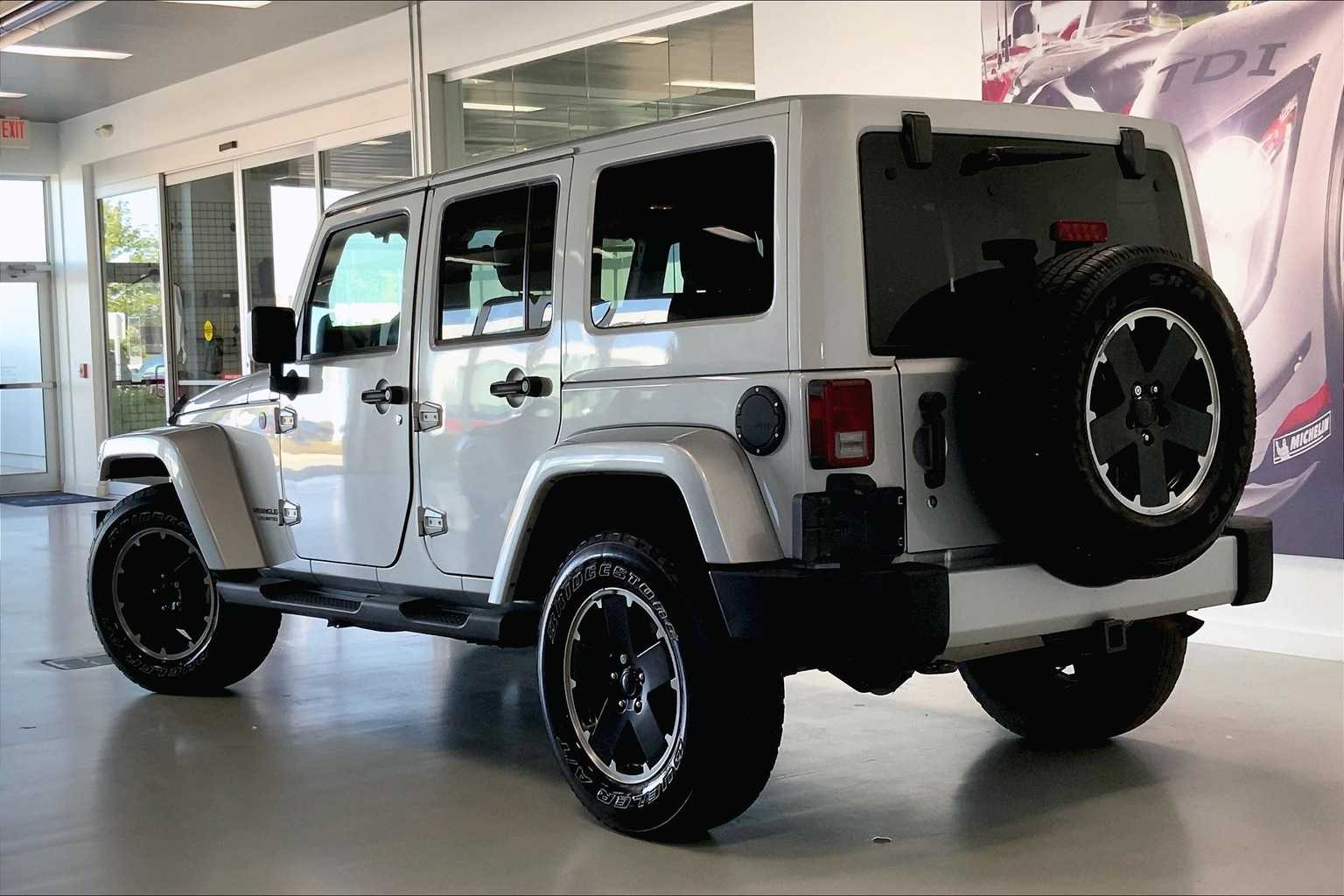 Thumbnail: 2012 Jeep Wrangler - 4