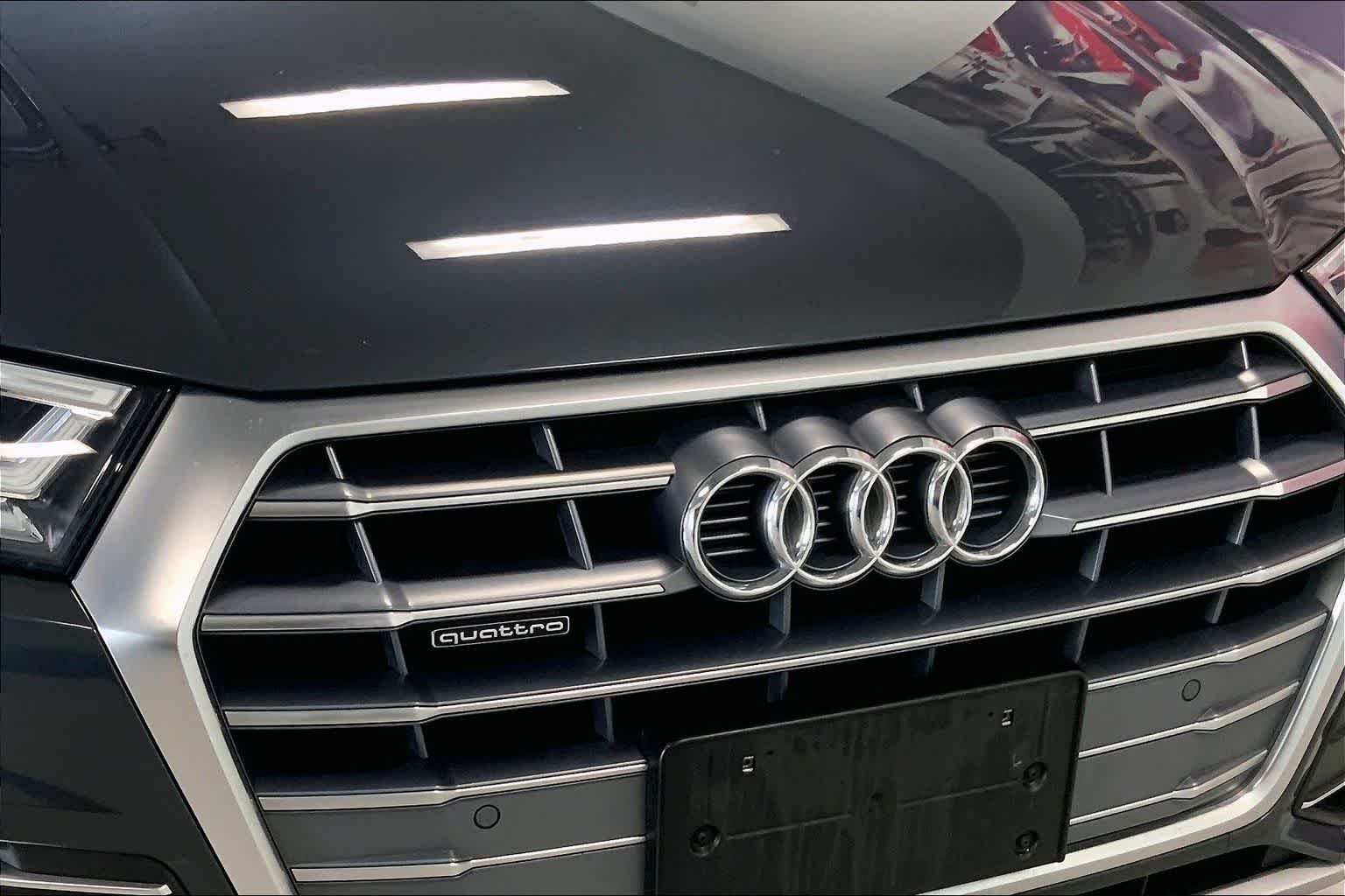 Thumbnail: 2020 Audi Q5 - 31