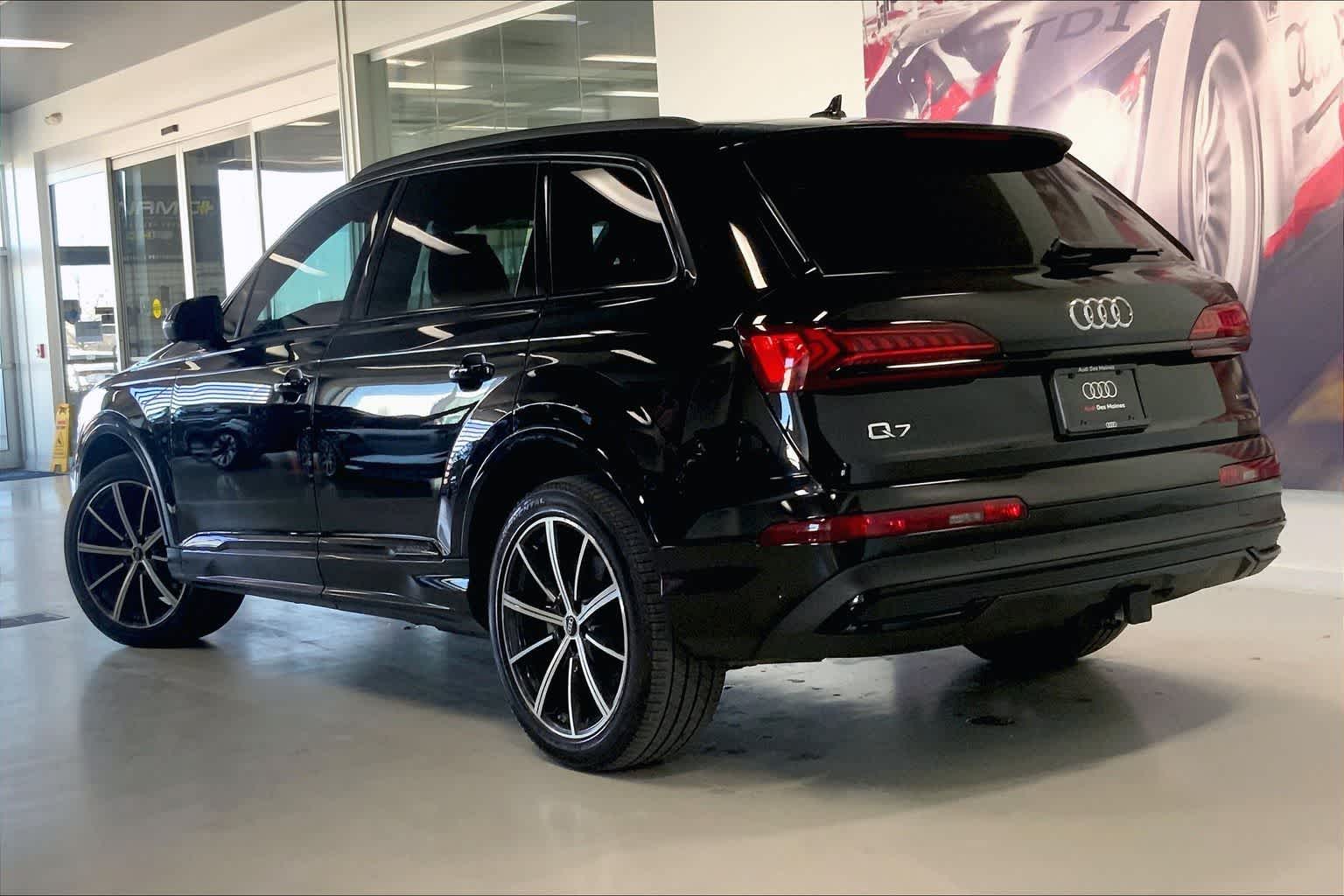 Thumbnail: 2023 Audi Q7 - 4