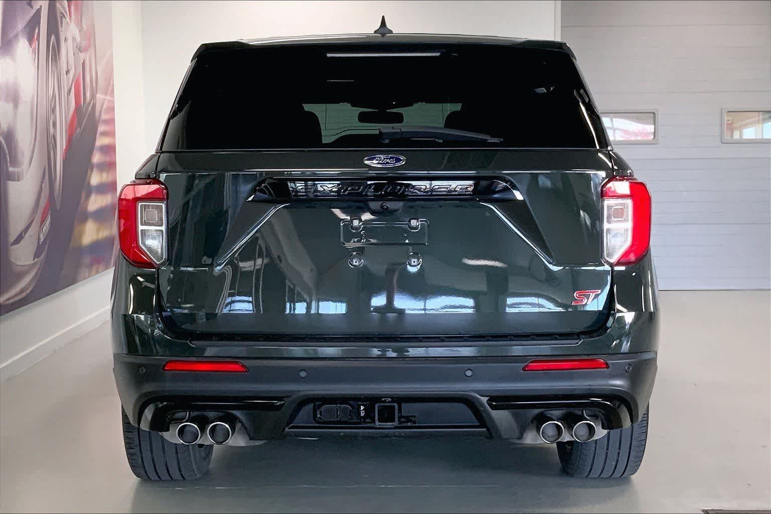 Thumbnail: 2022 Ford Explorer - 5