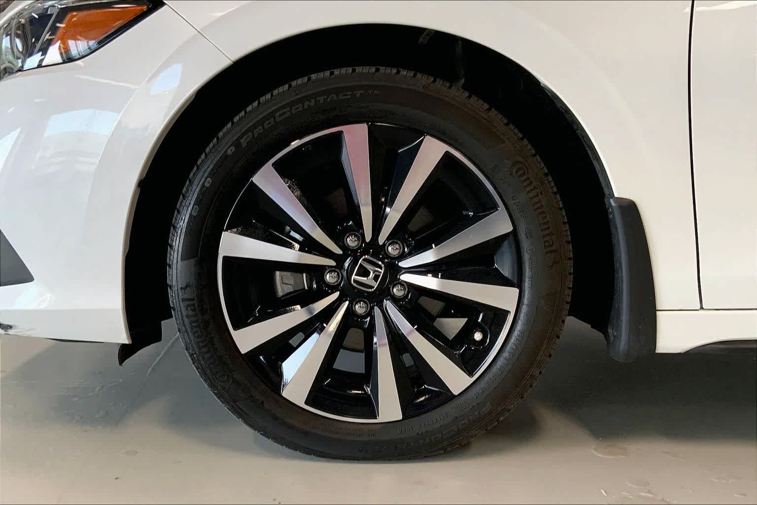 Thumbnail: 2022 Honda Civic - 8