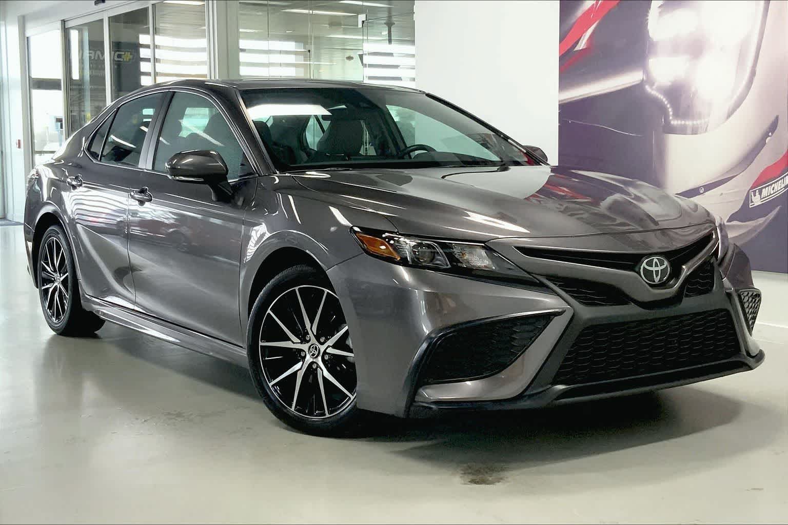 Thumbnail: 2024 Toyota Camry - 19