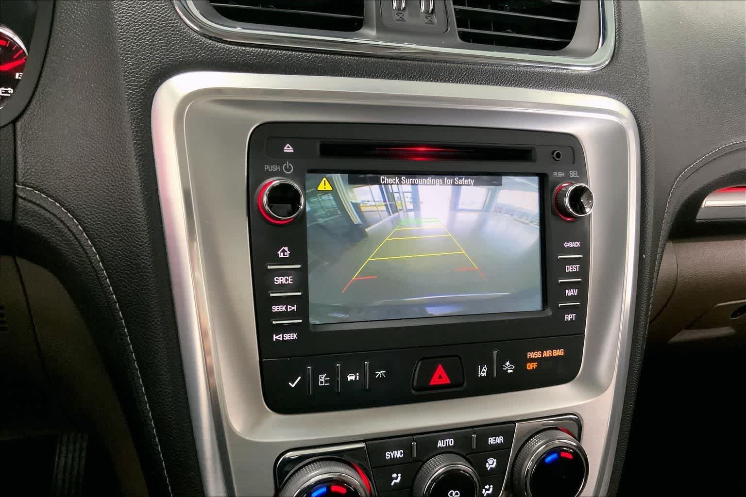 Thumbnail: 2017 GMC Acadia - 21