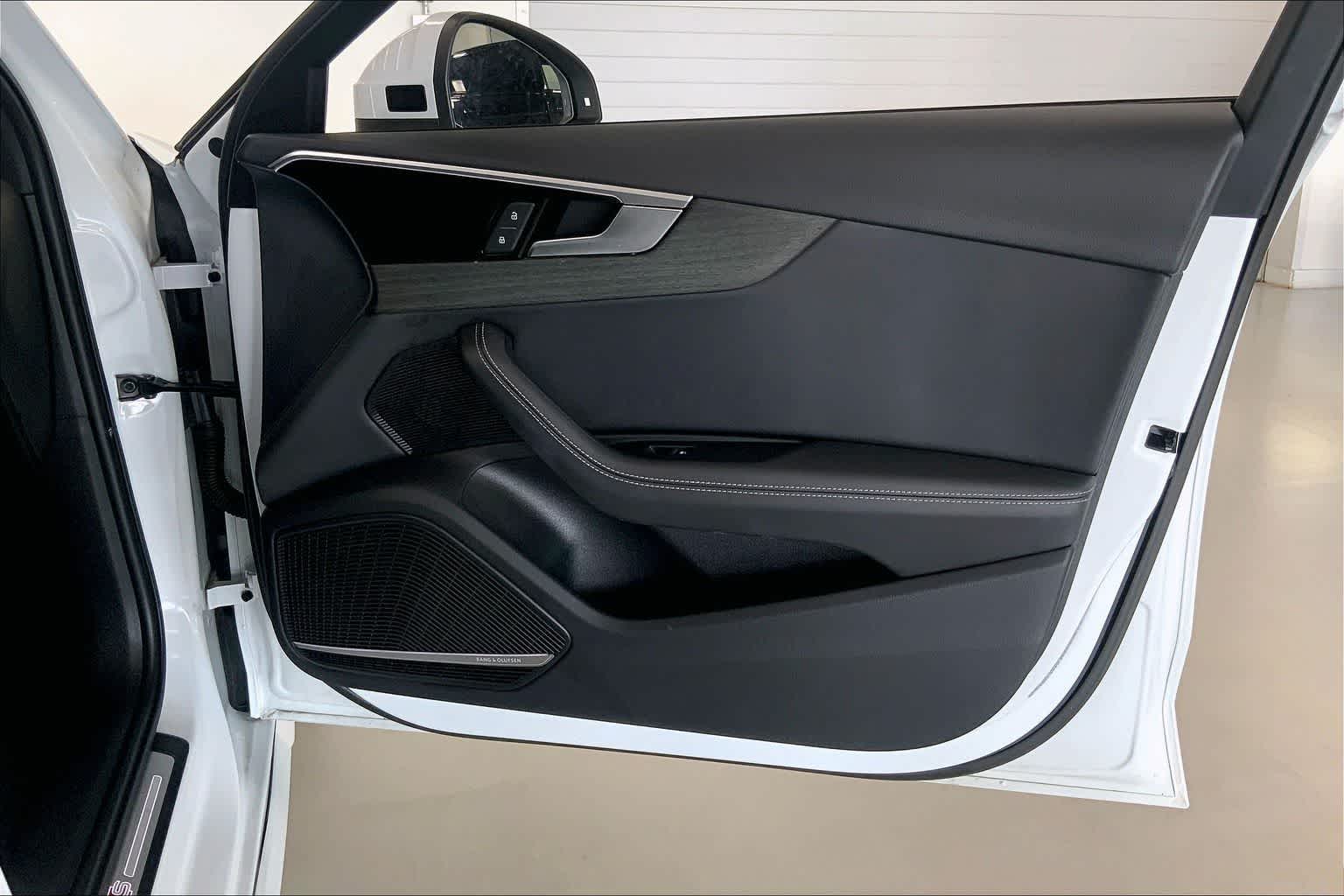 Thumbnail: 2023 Audi A4 - 25