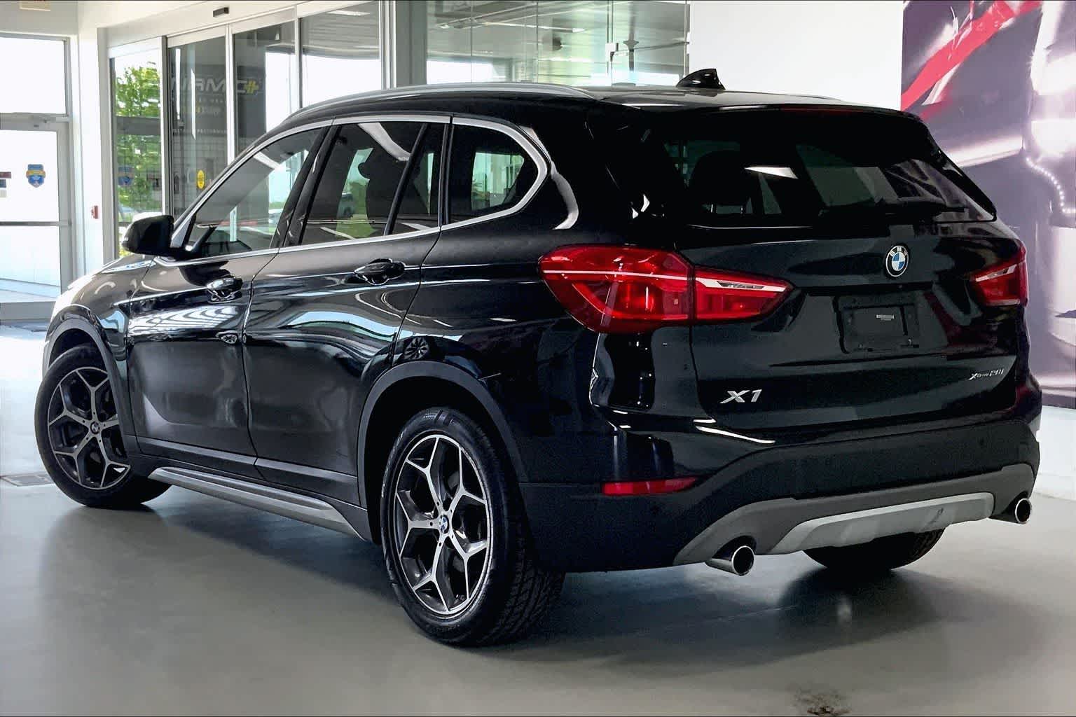 Thumbnail: 2019 BMW X1 - 4