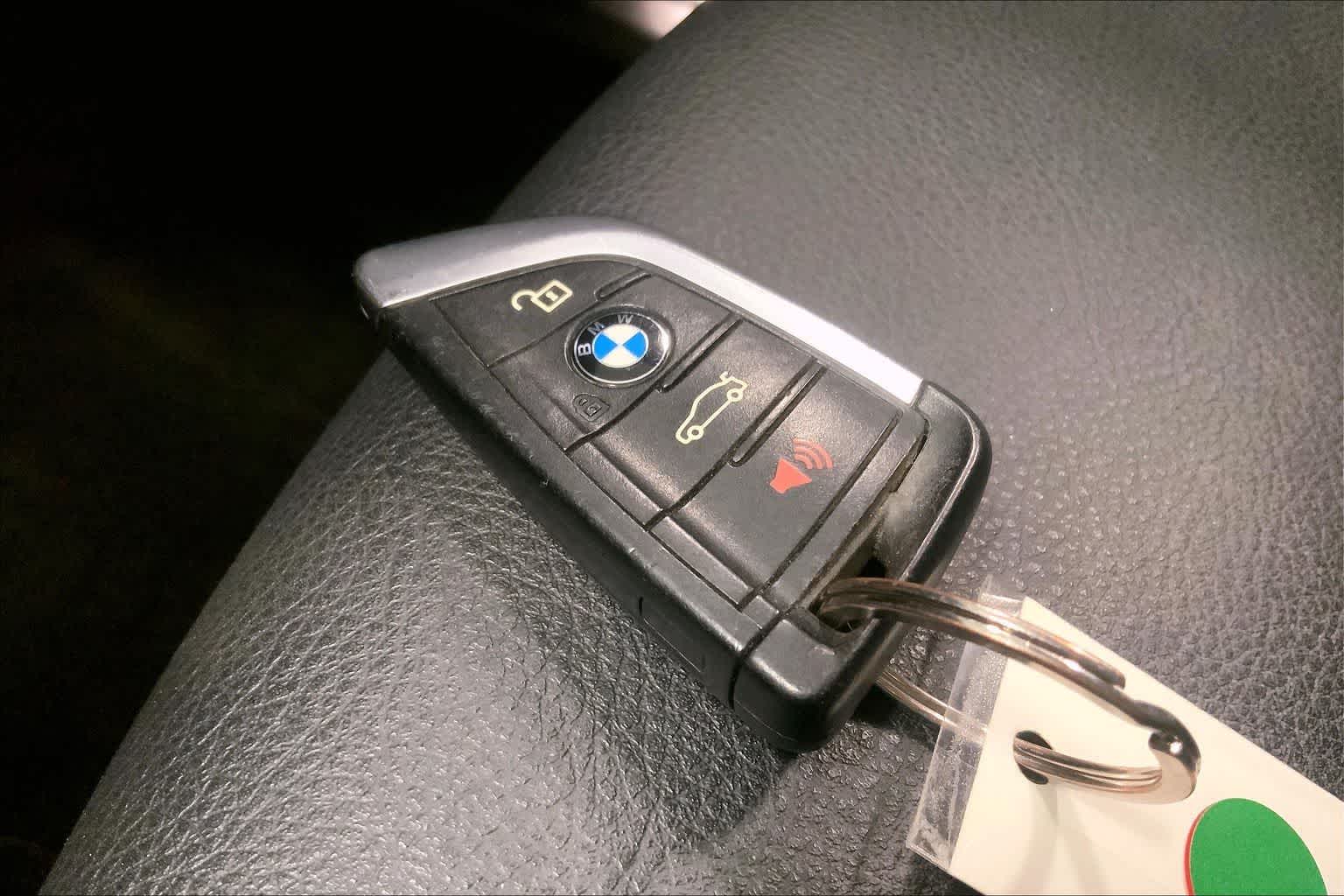 Thumbnail: 2022 BMW X1 - 17