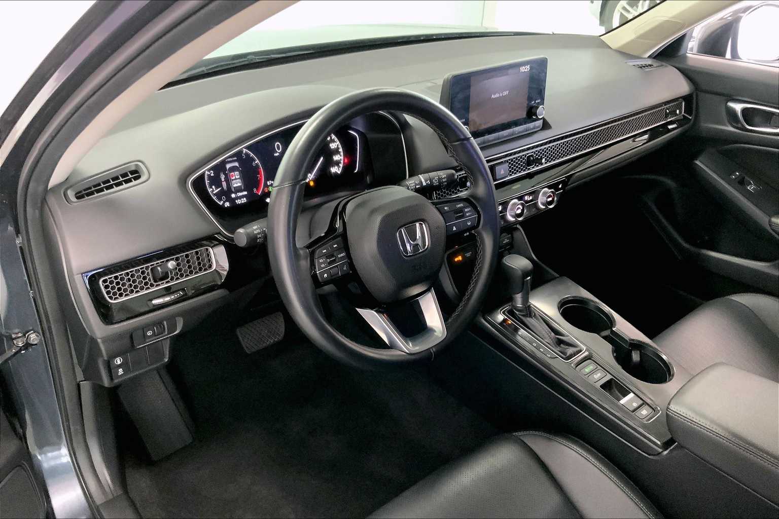 Thumbnail: 2024 Honda Civic - 2