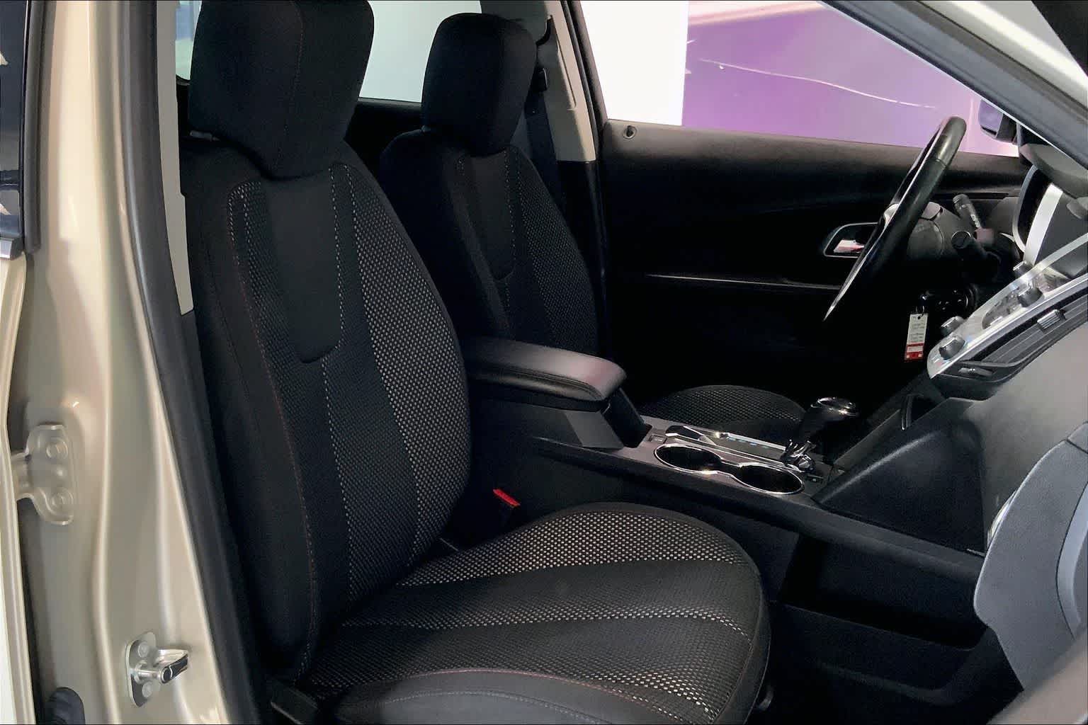 Thumbnail: 2016 Chevrolet Equinox - 12