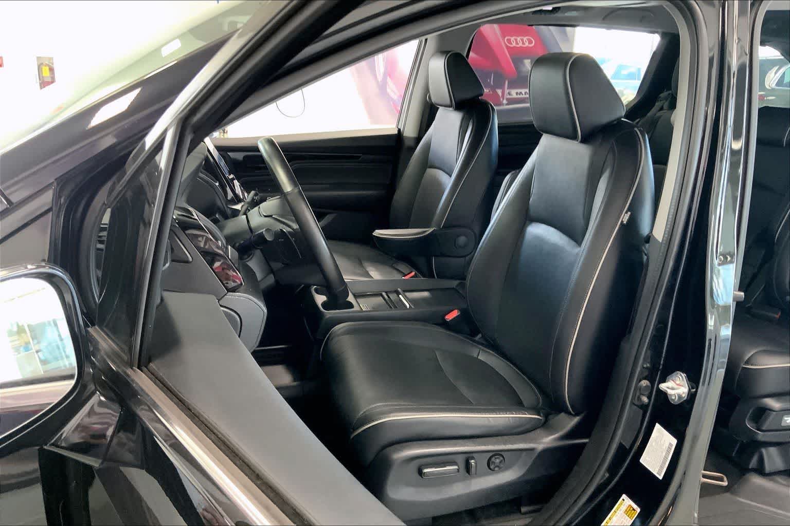 Thumbnail: 2023 Honda Odyssey - 9