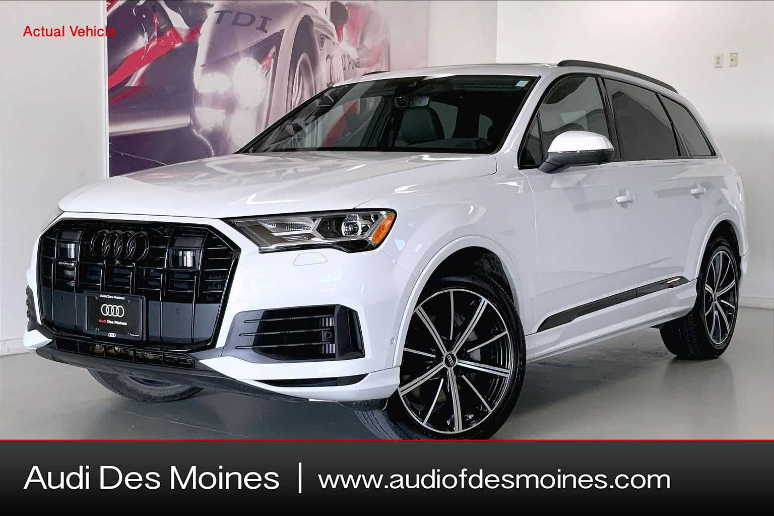 Thumbnail: 2023 Audi Q7 - 1