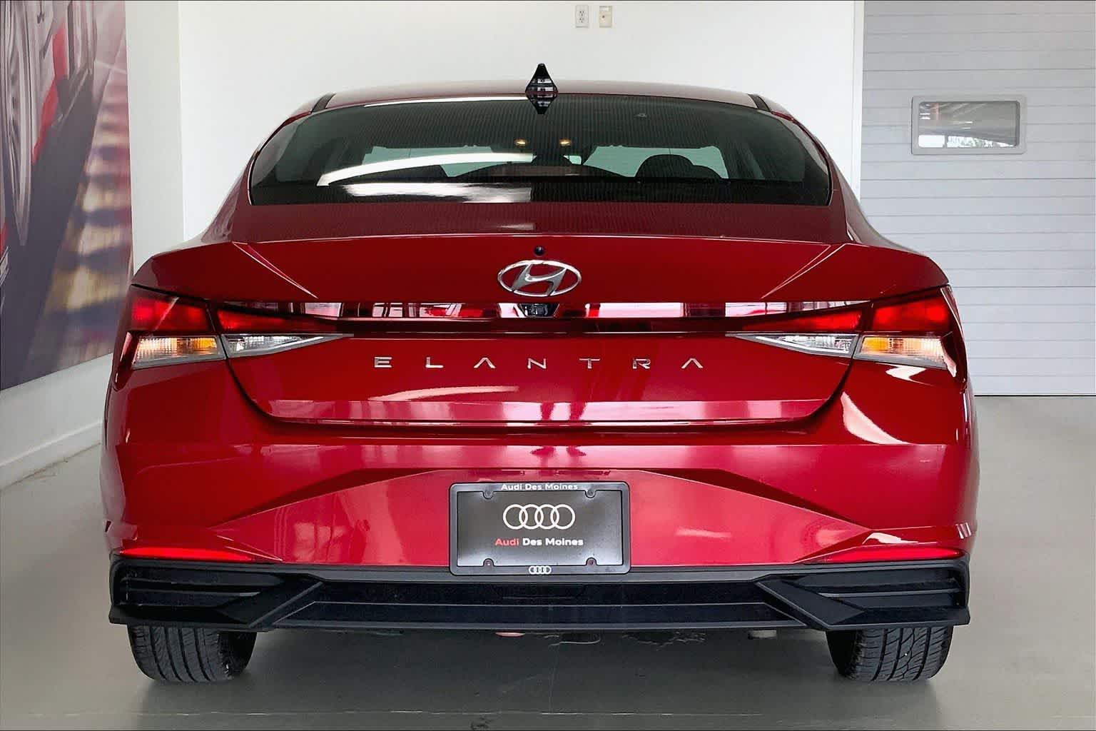 Thumbnail: 2023 Hyundai Elantra - 5