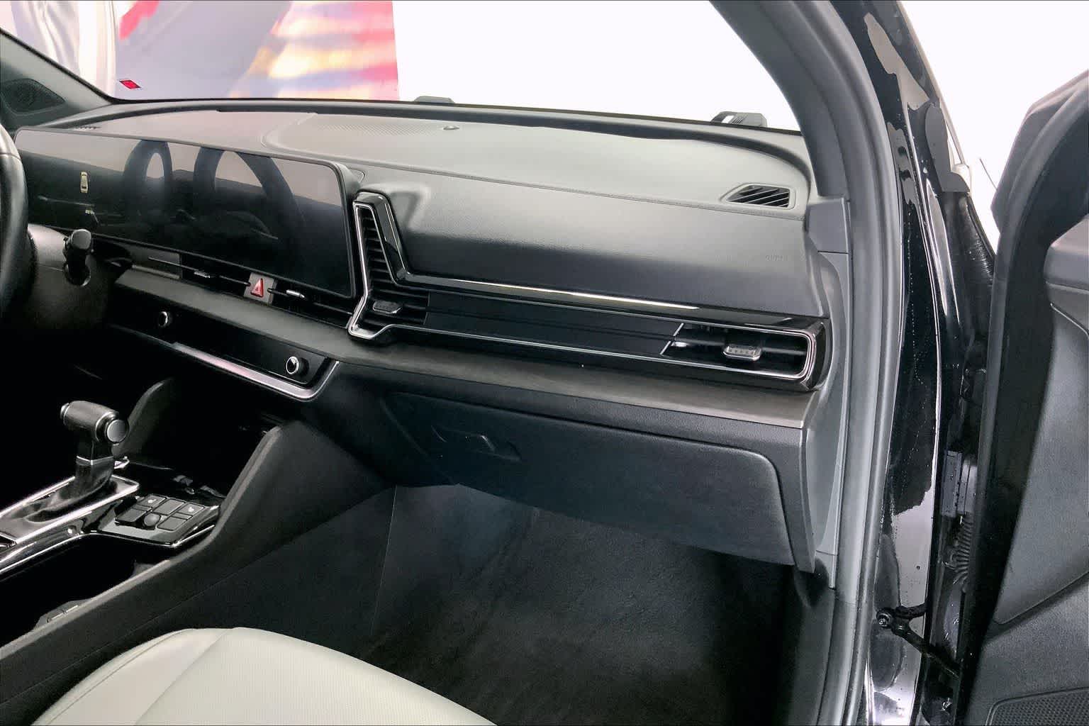 Thumbnail: 2023 Kia Sportage - 20