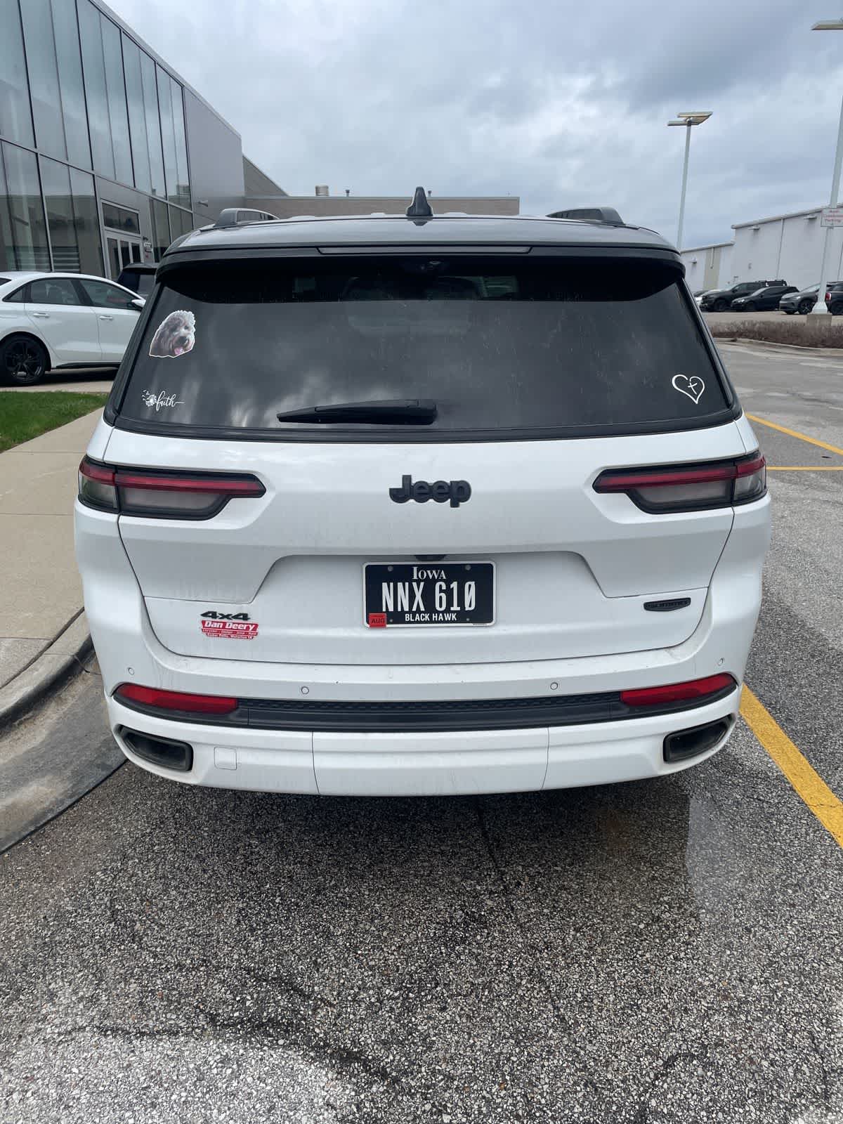 Thumbnail: 2023 Jeep Grand Cherokee - 5