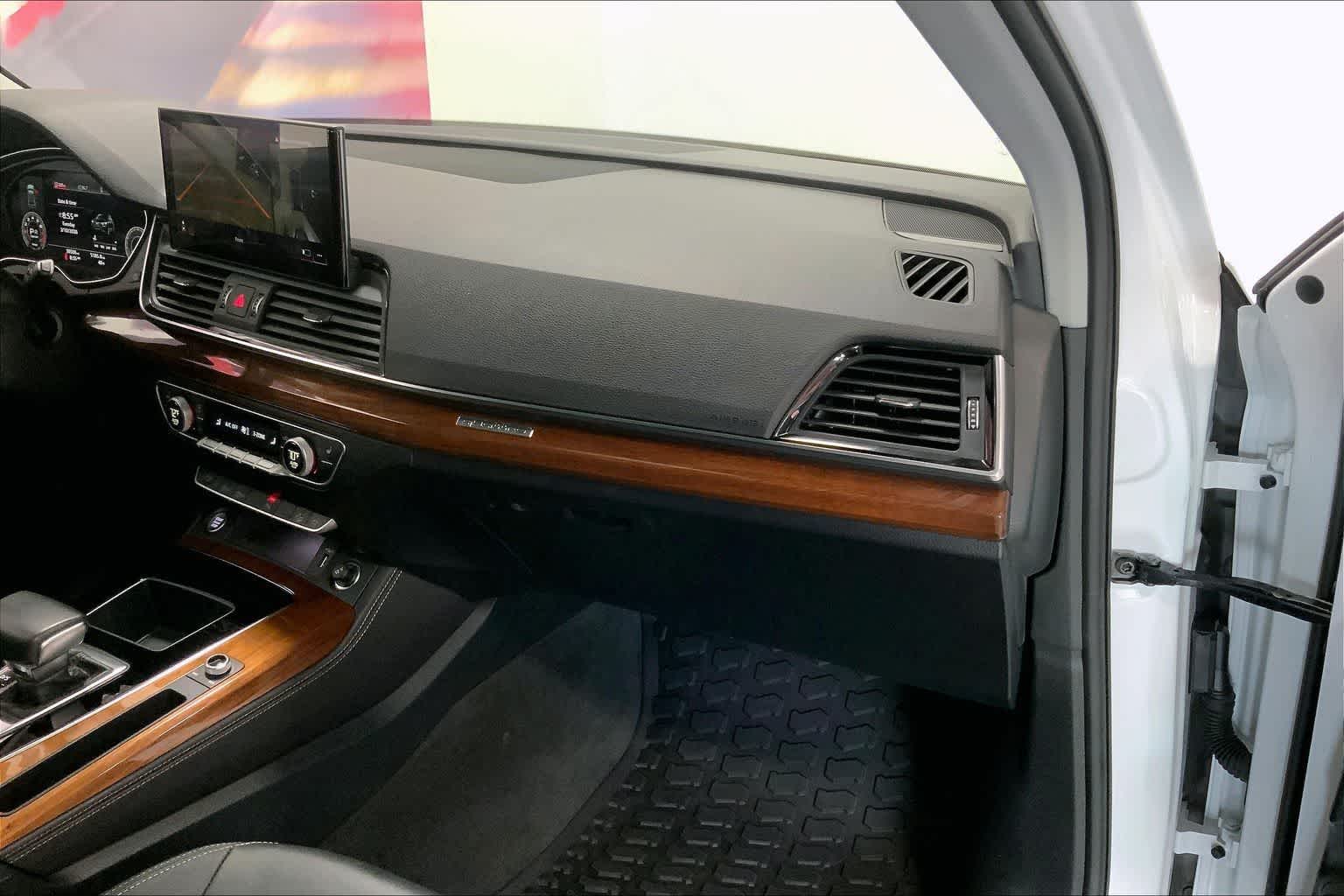 Thumbnail: 2023 Audi Q5 - 21