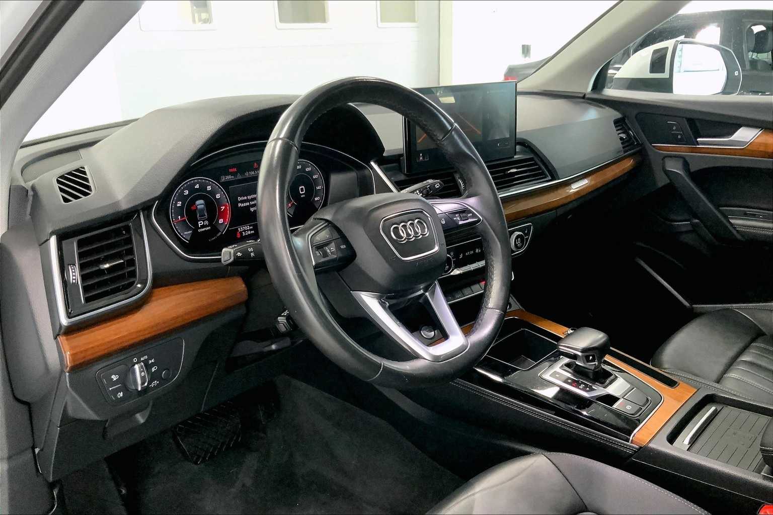 2021 Audi Q5 Premium Plus 2