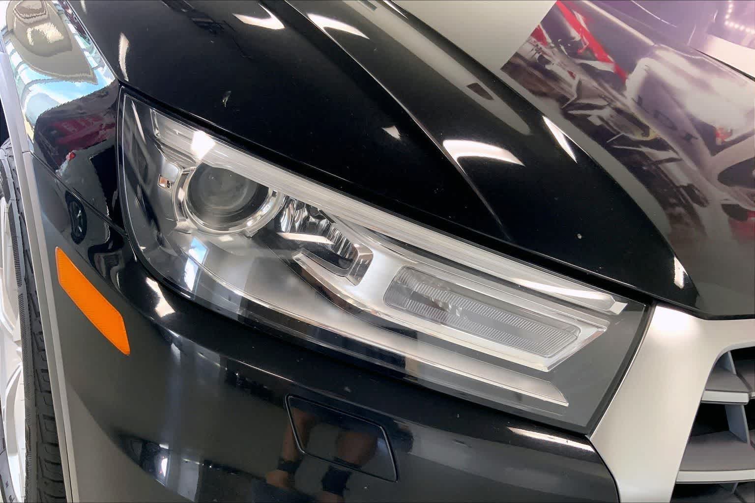 Thumbnail: 2020 Audi Q5 - 31