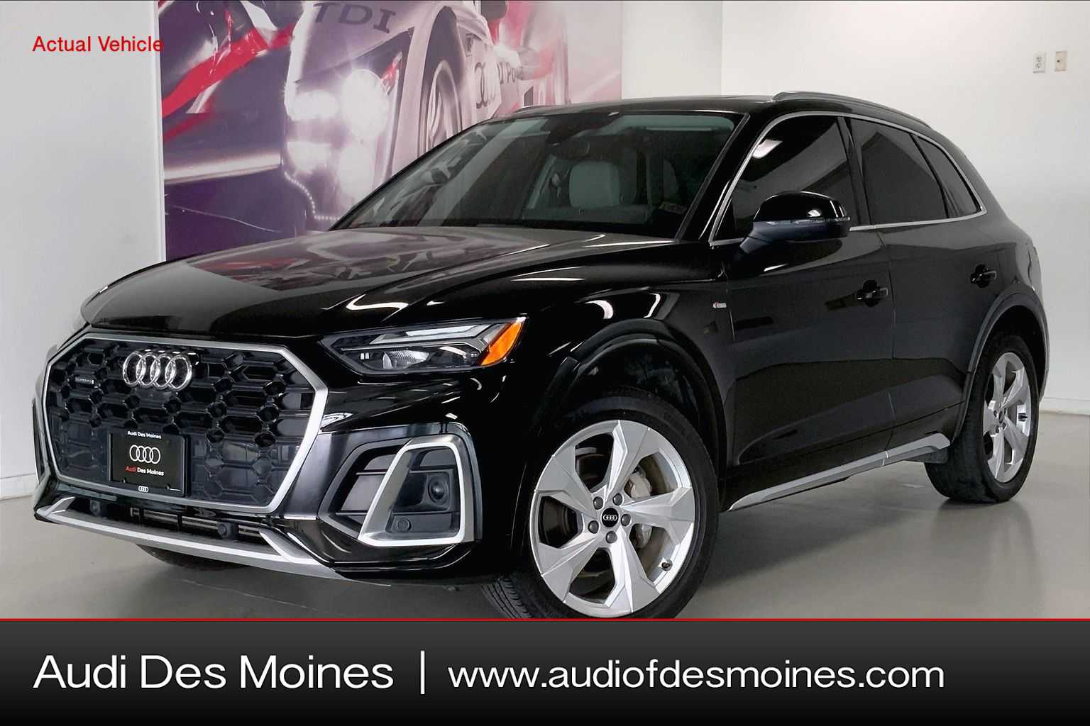 Thumbnail: 2022 Audi Q5 - 1