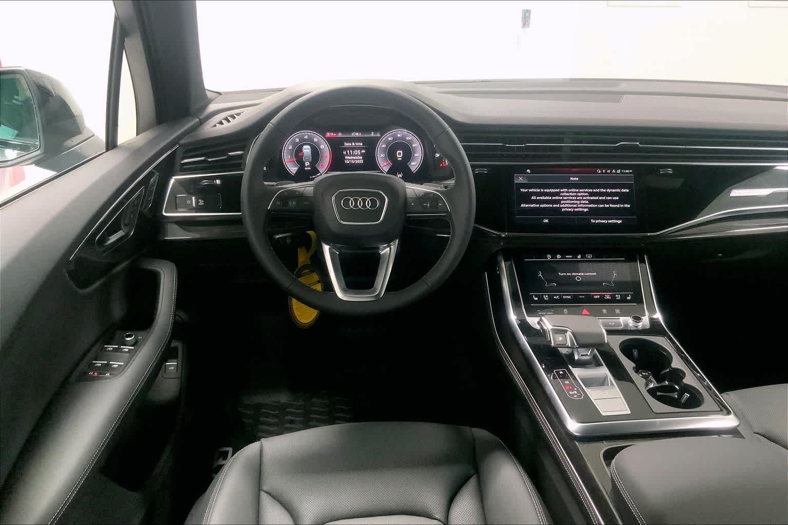 Thumbnail: 2026 Audi Q7 - 14