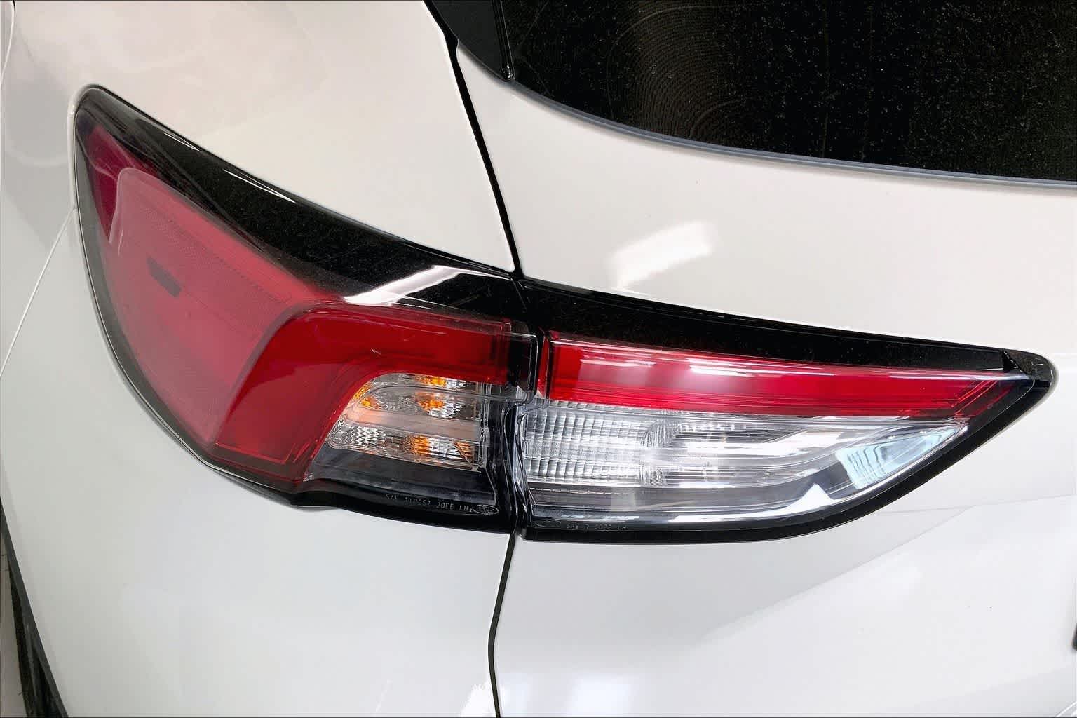 Thumbnail: 2020 Ford Escape - 28