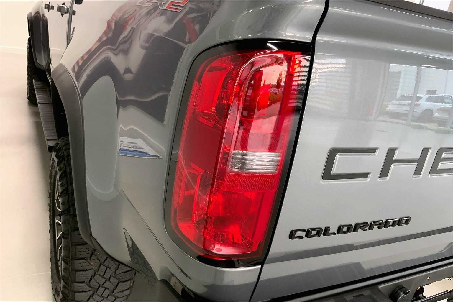 Thumbnail: 2022 Chevrolet Colorado - 29