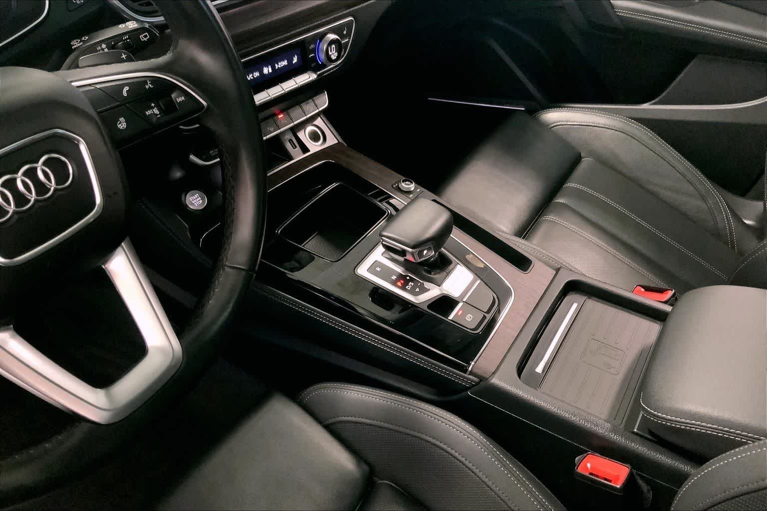 Thumbnail: 2021 Audi Q5 - 14