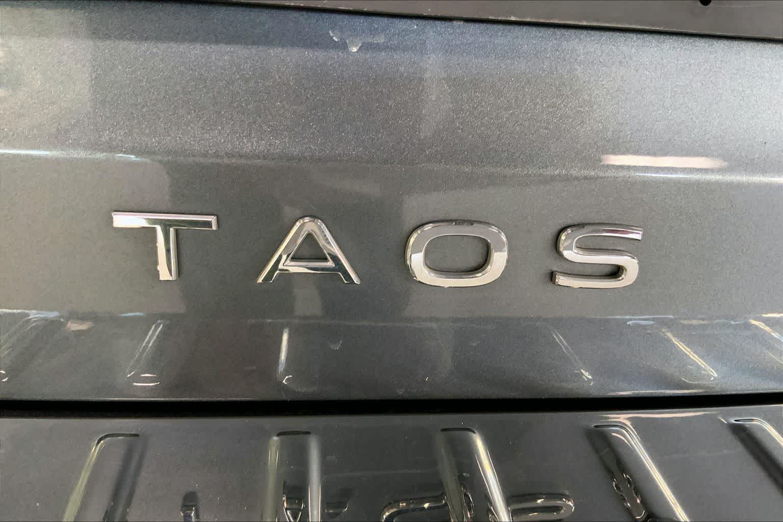 Thumbnail: 2023 Volkswagen Taos - 8