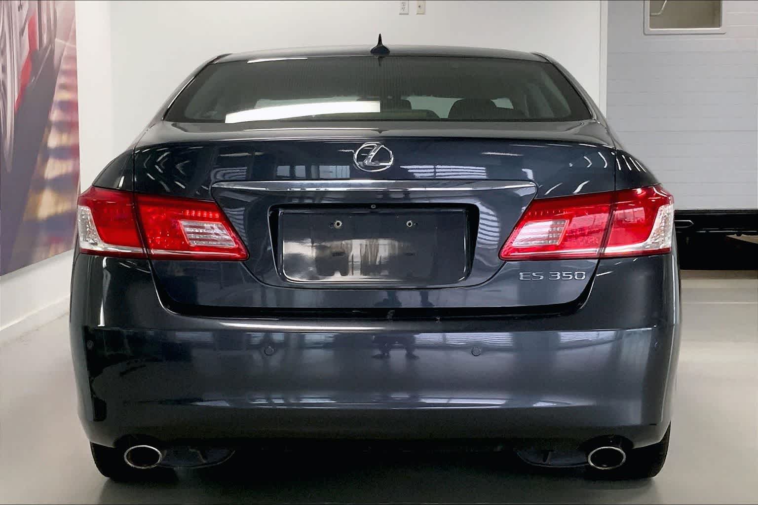 Thumbnail: 2011 Lexus ES - 5