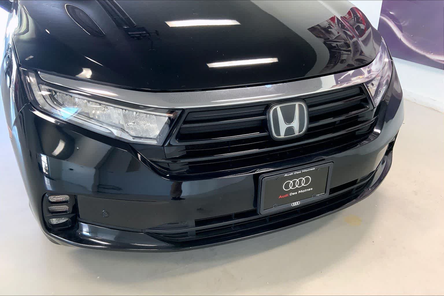 Thumbnail: 2023 Honda Odyssey - 30