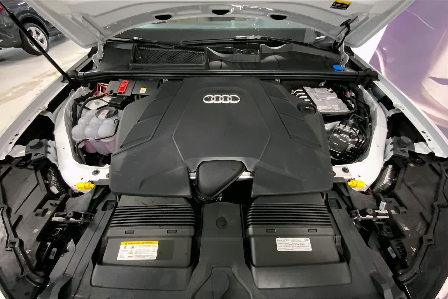 Thumbnail: 2025 Audi Q7 - 9