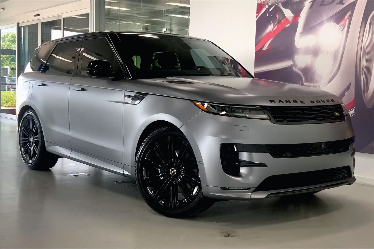 Thumbnail: 2024 Land Rover Range Rover Sport - 18