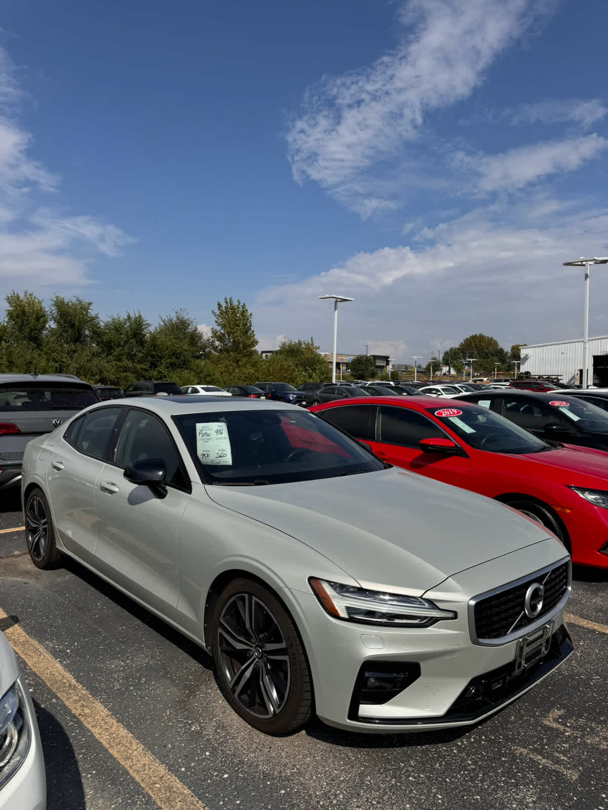 Thumbnail: 2019 Volvo S60 - 2