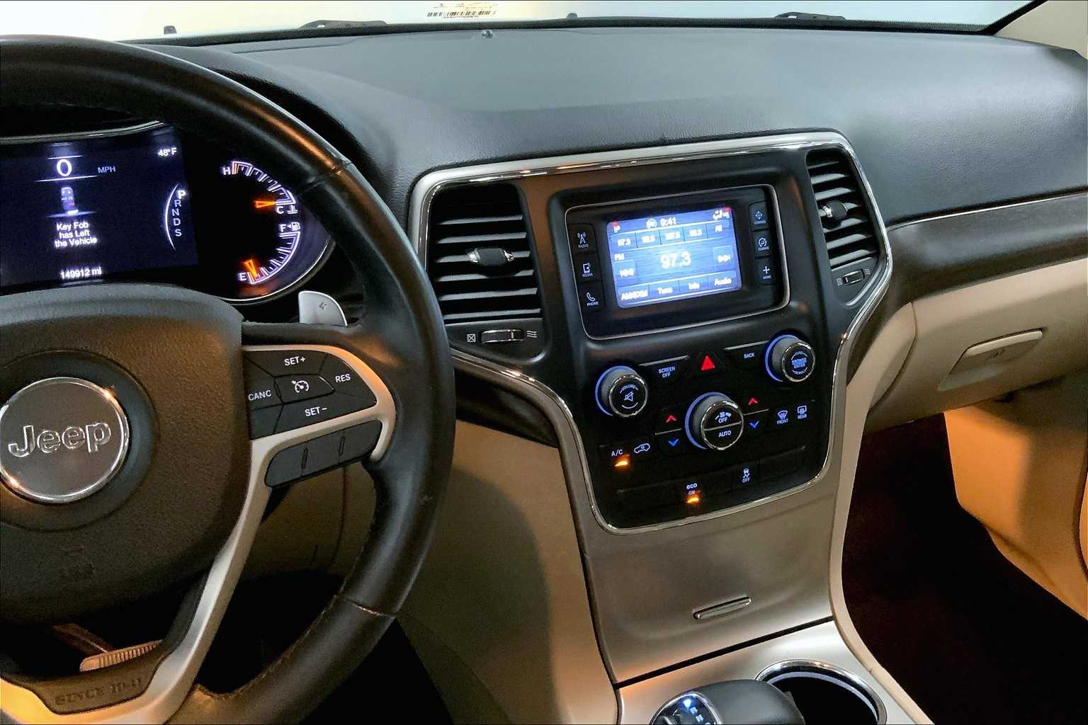 Thumbnail: 2014 Jeep Grand Cherokee - 15