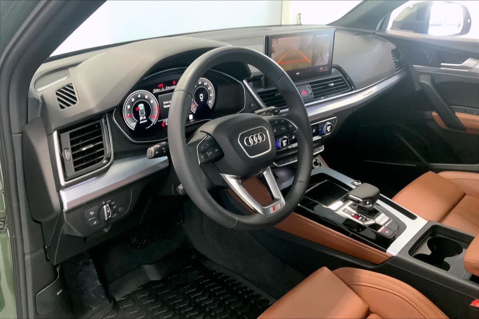 Thumbnail: 2025 Audi Q5 - 2