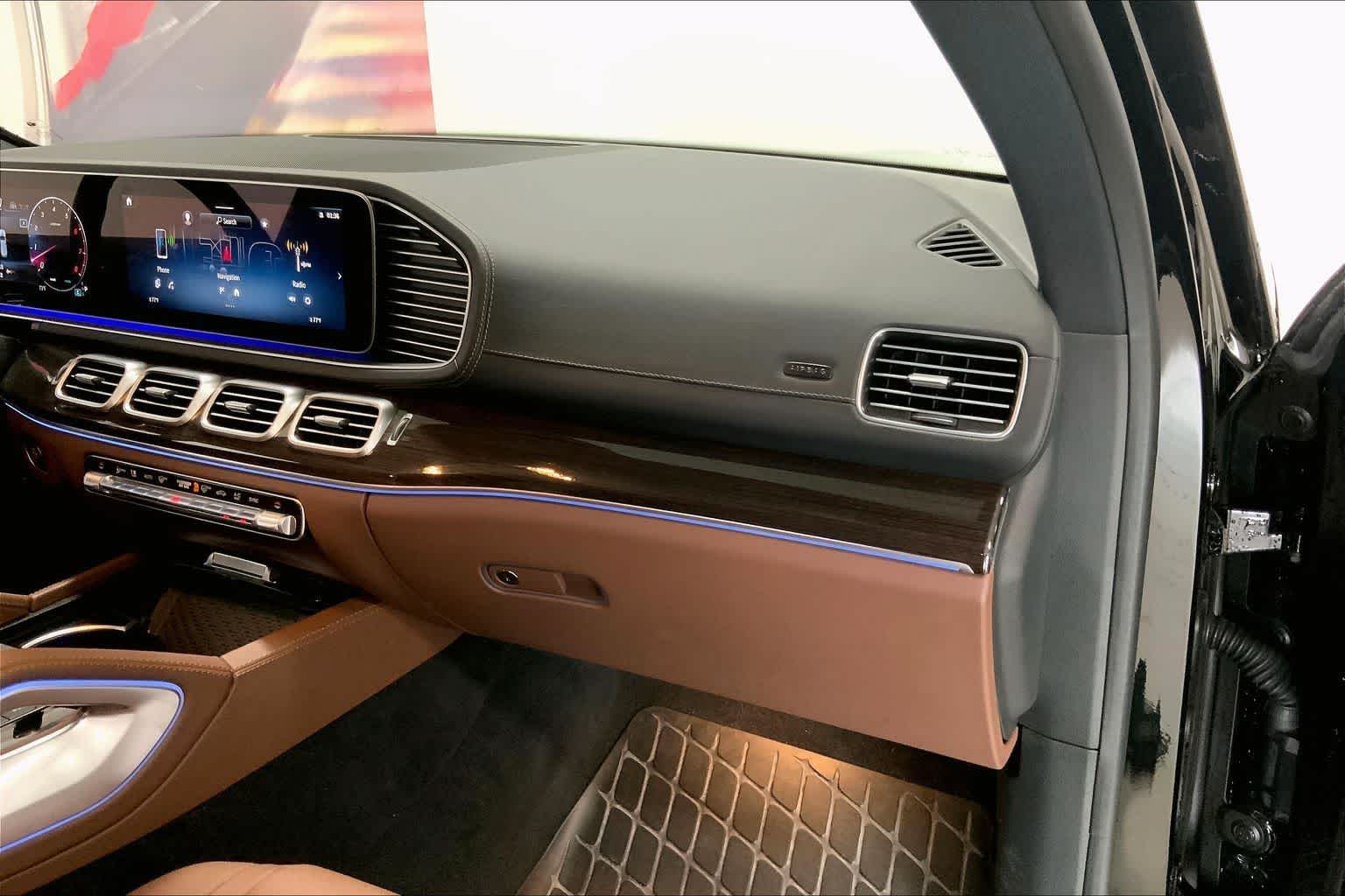 Thumbnail: 2025 Mercedes-Benz GLS - 18