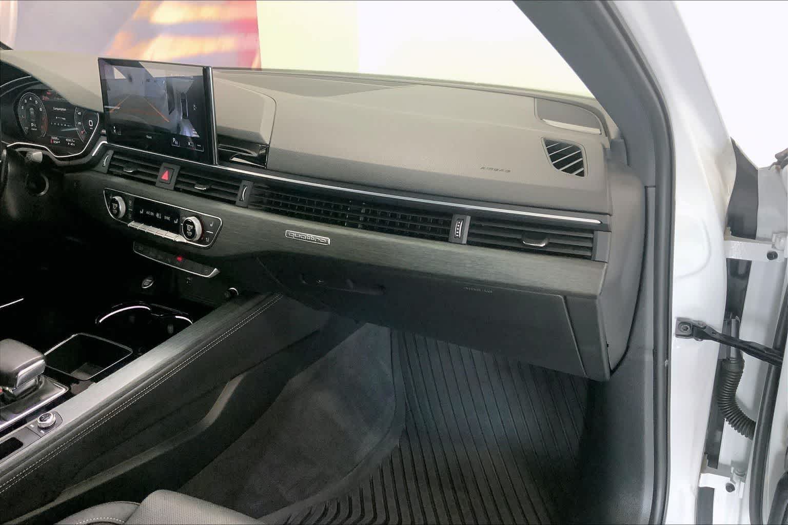 Thumbnail: 2023 Audi A4 - 20