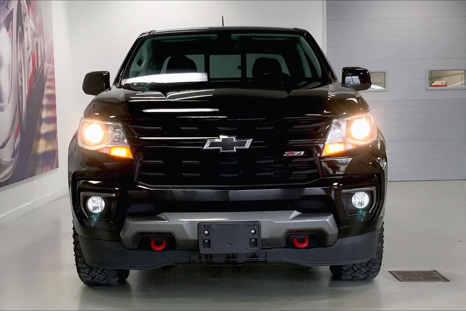 Thumbnail: 2022 Chevrolet Colorado - 6